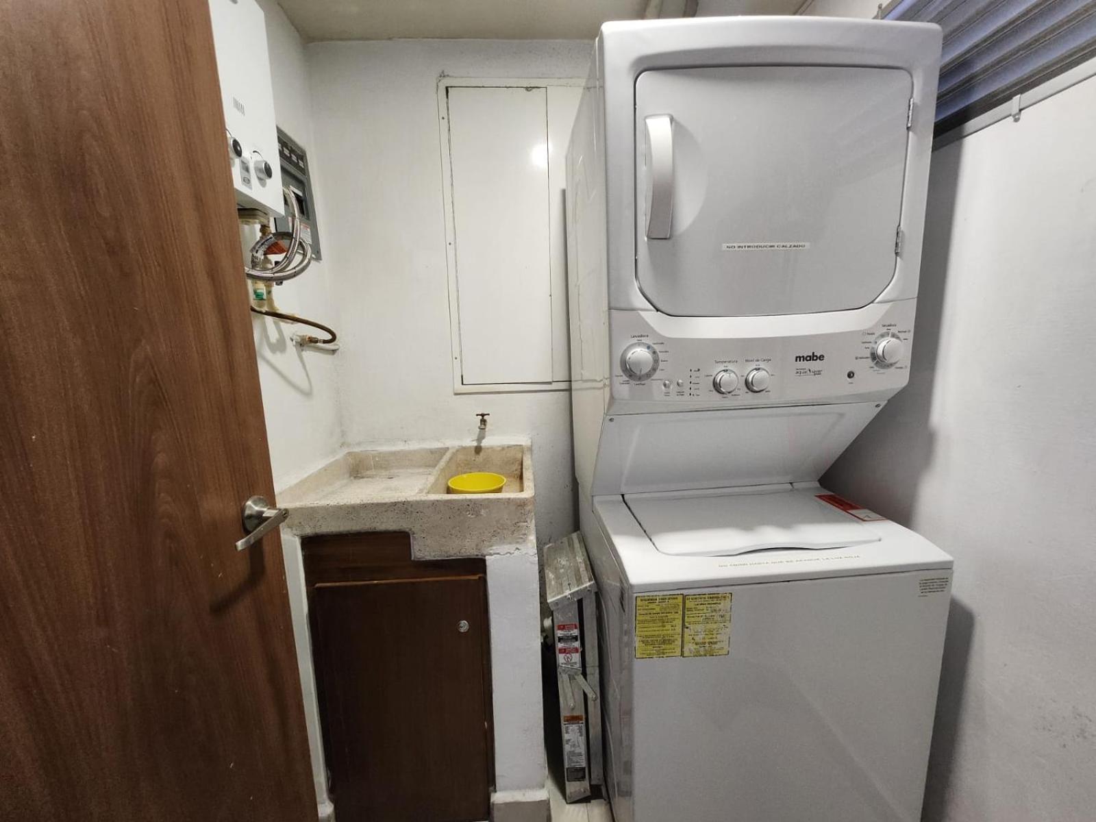 Departamento Nuevo Y Centrico Con Ambiente Familiar En Guadalajara Leilighet Eksteriør bilde