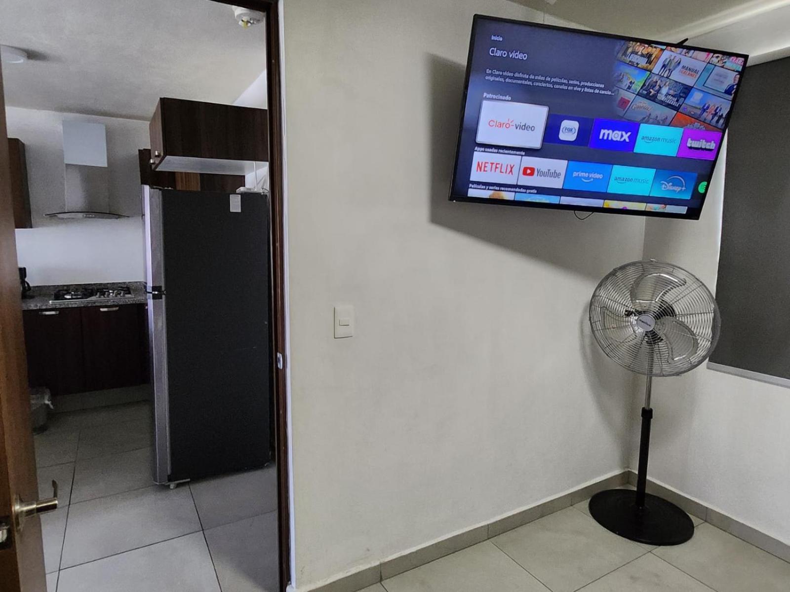 Departamento Nuevo Y Centrico Con Ambiente Familiar En Guadalajara Leilighet Eksteriør bilde